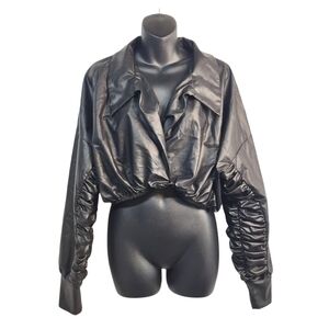 Fashion Nova Women's Black Cropped Jacket Size 1XL